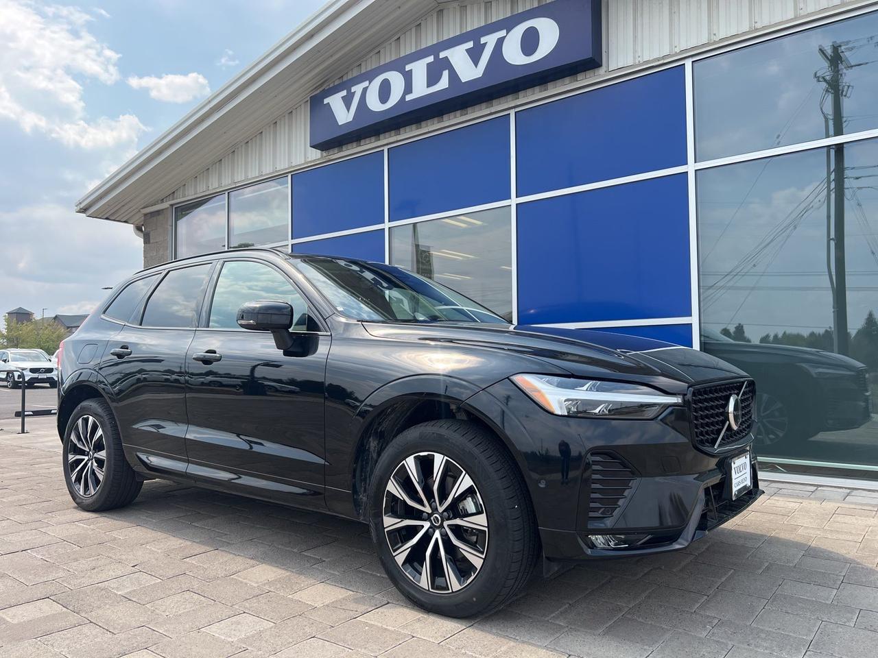 2025 Volvo XC60 B5 Plus
