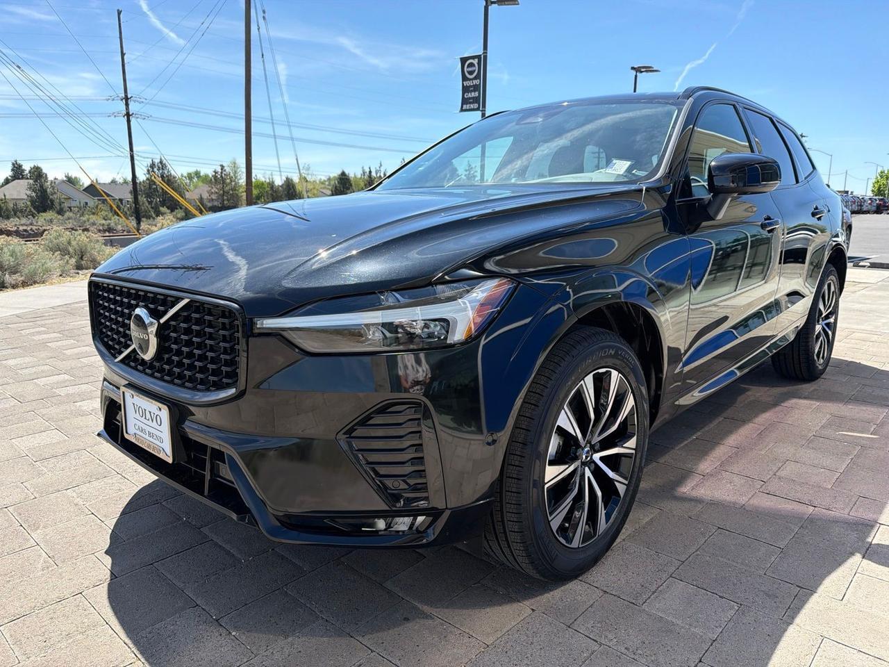 2025 Volvo XC60 B5 Plus Bend OR