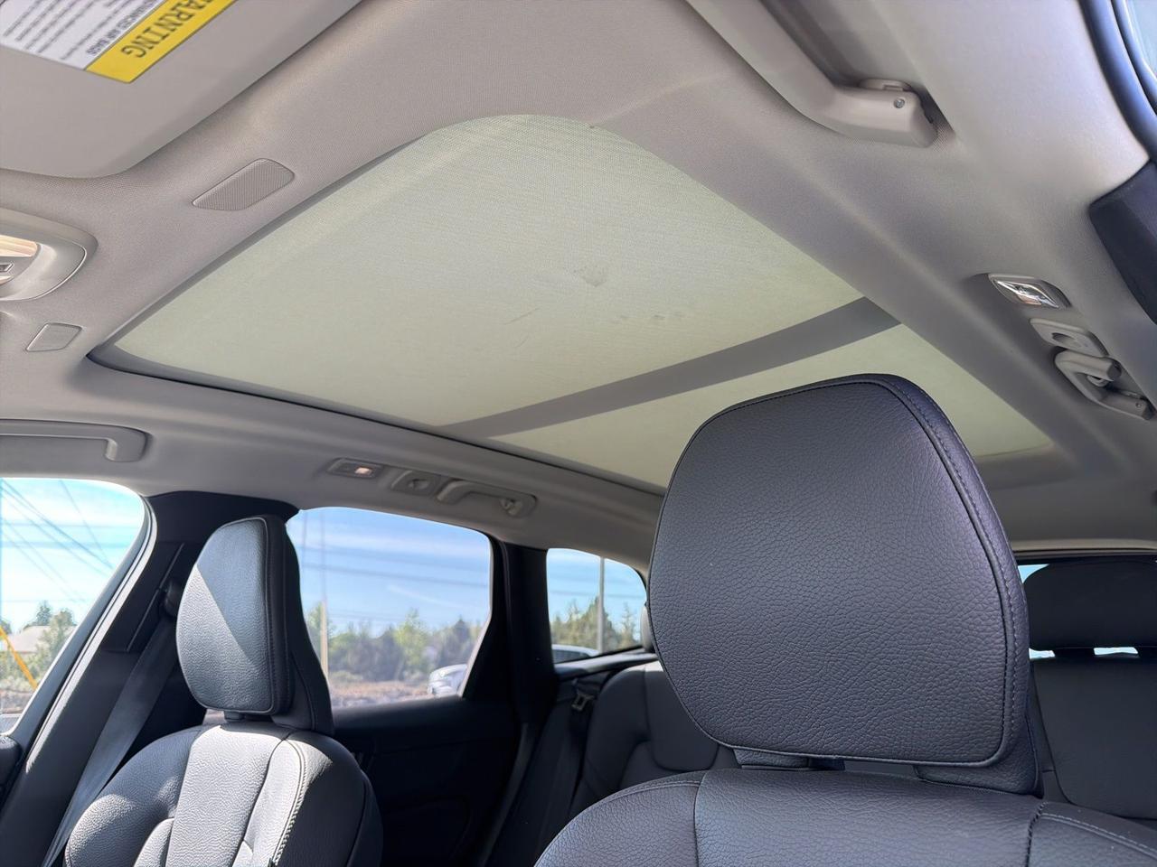 2025 Volvo XC60 B5 Plus Bend OR