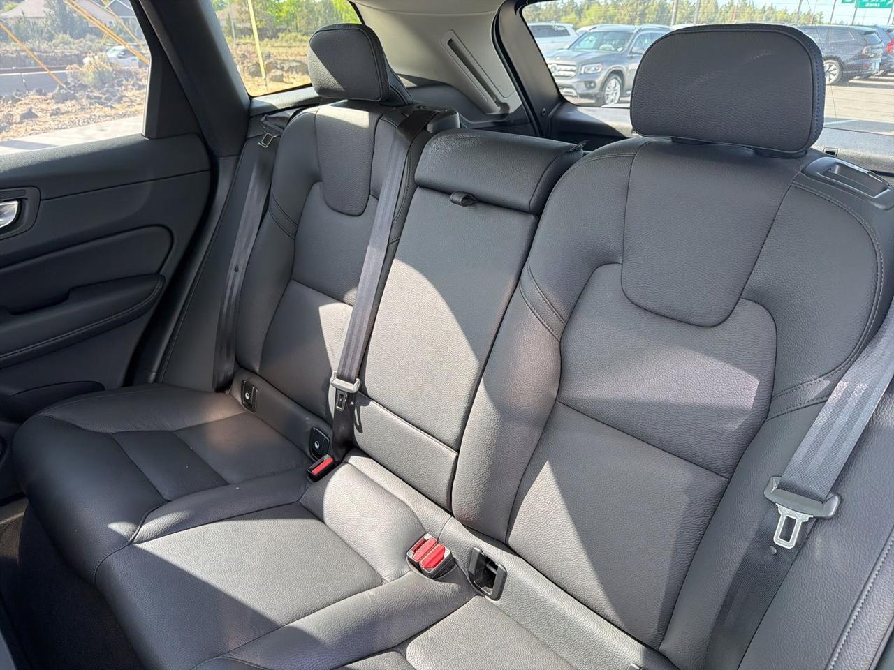 2025 Volvo XC60 B5 Plus Bend OR