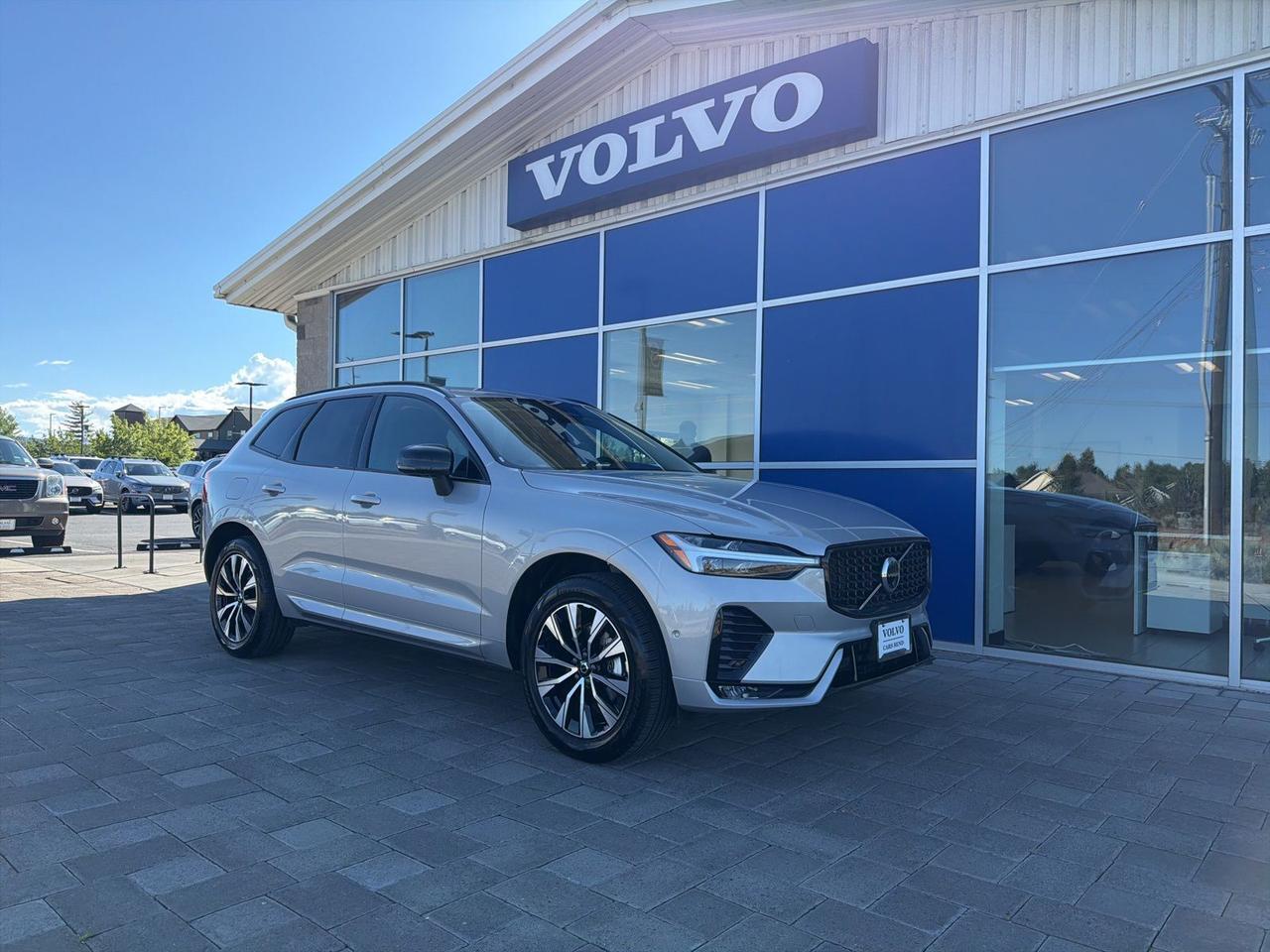 2025 Volvo XC60 B5 Plus