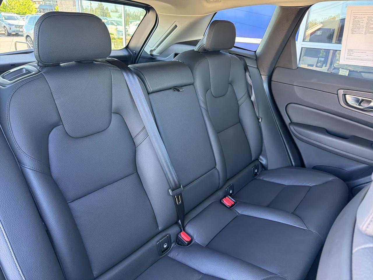 2025 Volvo XC60 B5 Plus Bend OR