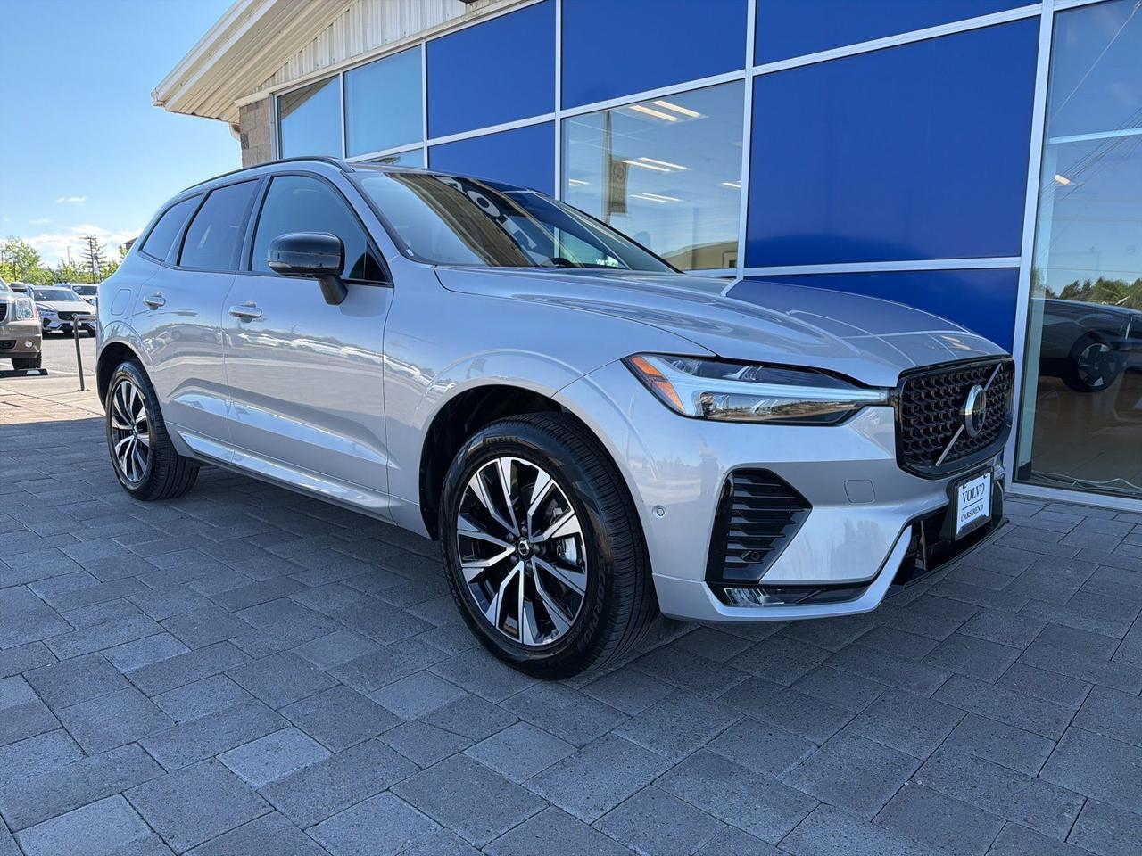 2025 Volvo XC60 B5 Plus Bend OR
