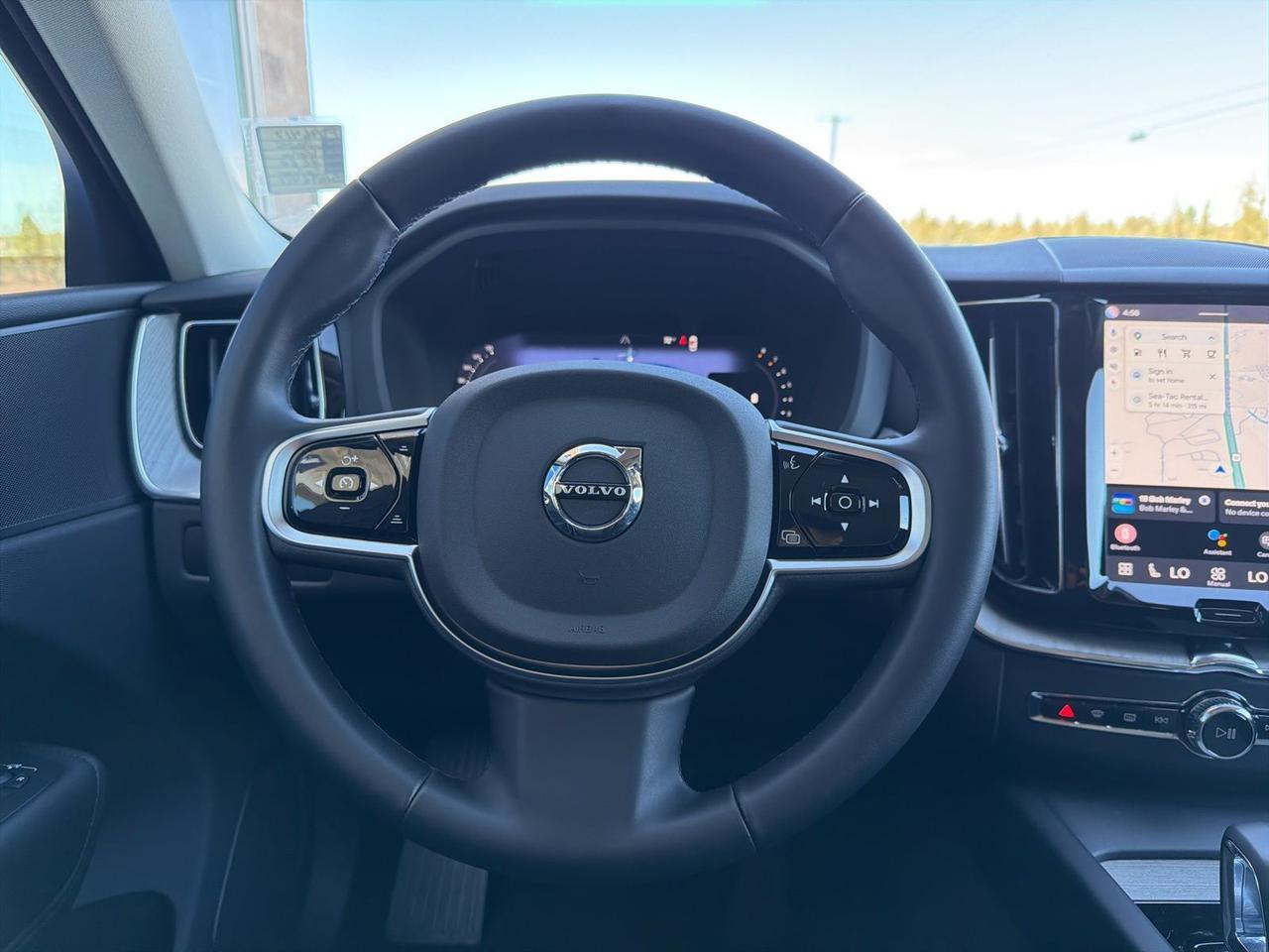 2025 Volvo XC60 B5 Plus Bend OR