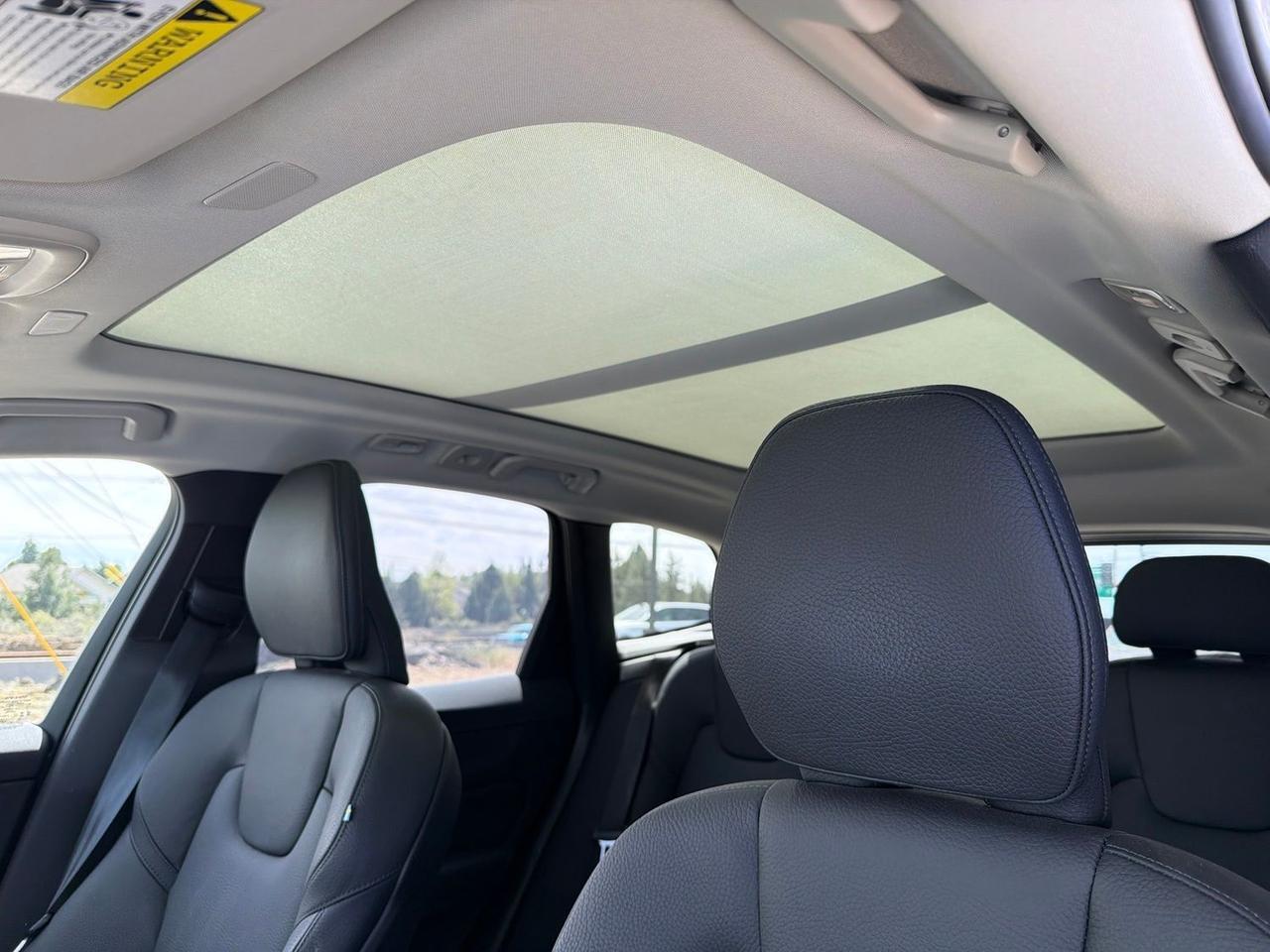 2025 Volvo XC60 B5 Plus Bend OR