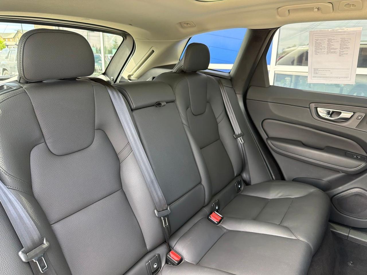 2025 Volvo XC60 B5 Plus Bend OR