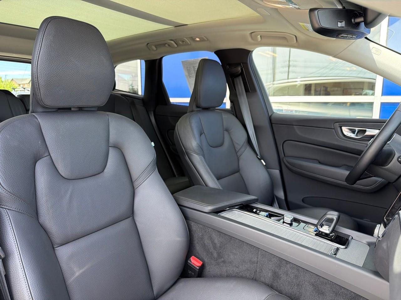 2025 Volvo XC60 B5 Plus Bend OR