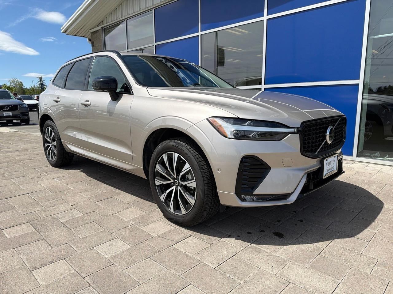 2025 Volvo XC60 B5 Plus Bend OR