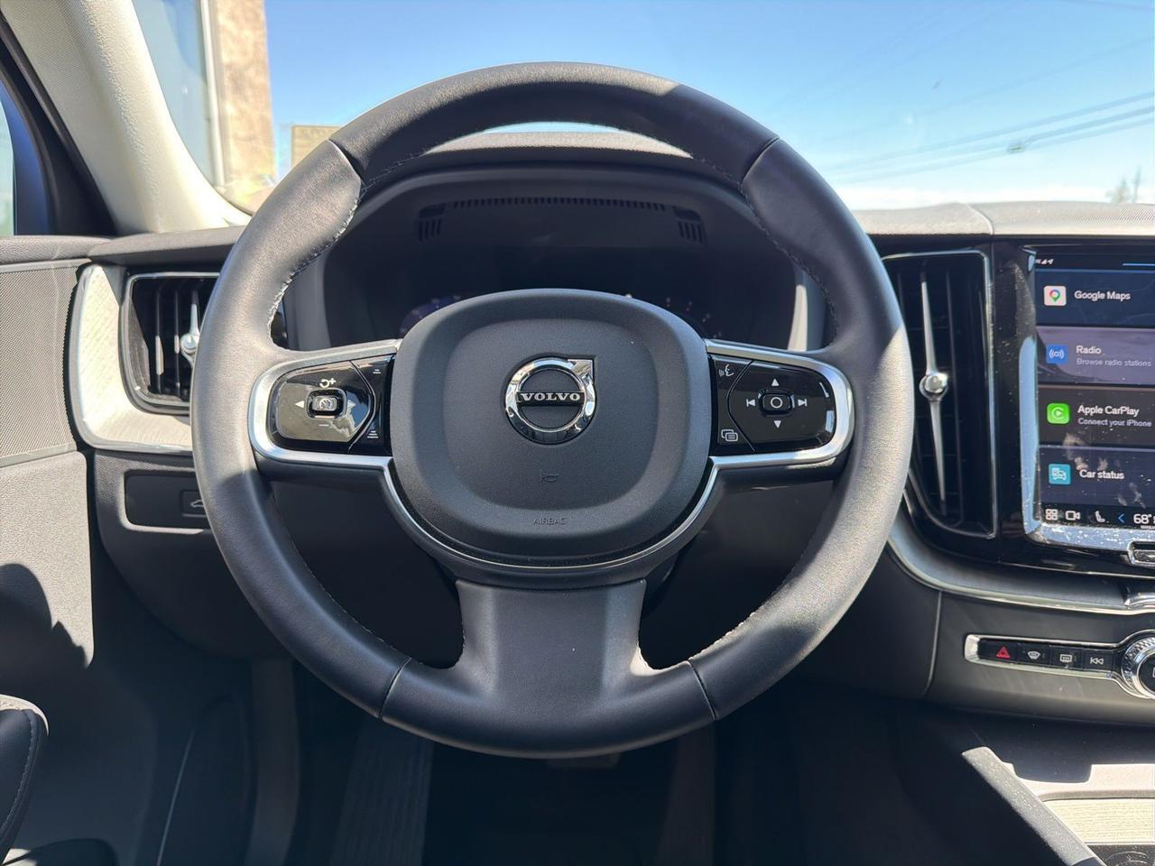 2025 Volvo XC60 B5 Plus Bend OR