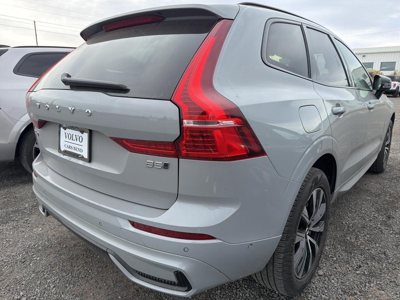 2025 Volvo XC60 B5 Plus Bend OR
