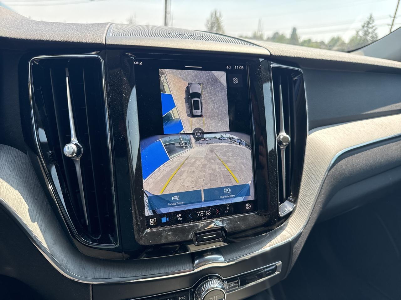 2025 Volvo XC60 B5 Plus Bend OR