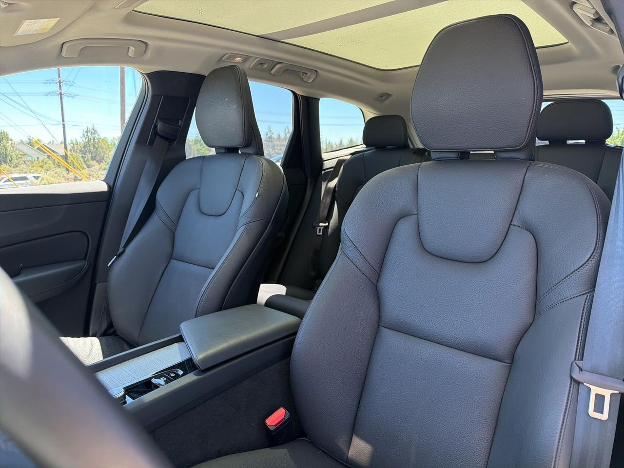 2025 Volvo XC60 B5 Plus Bend OR