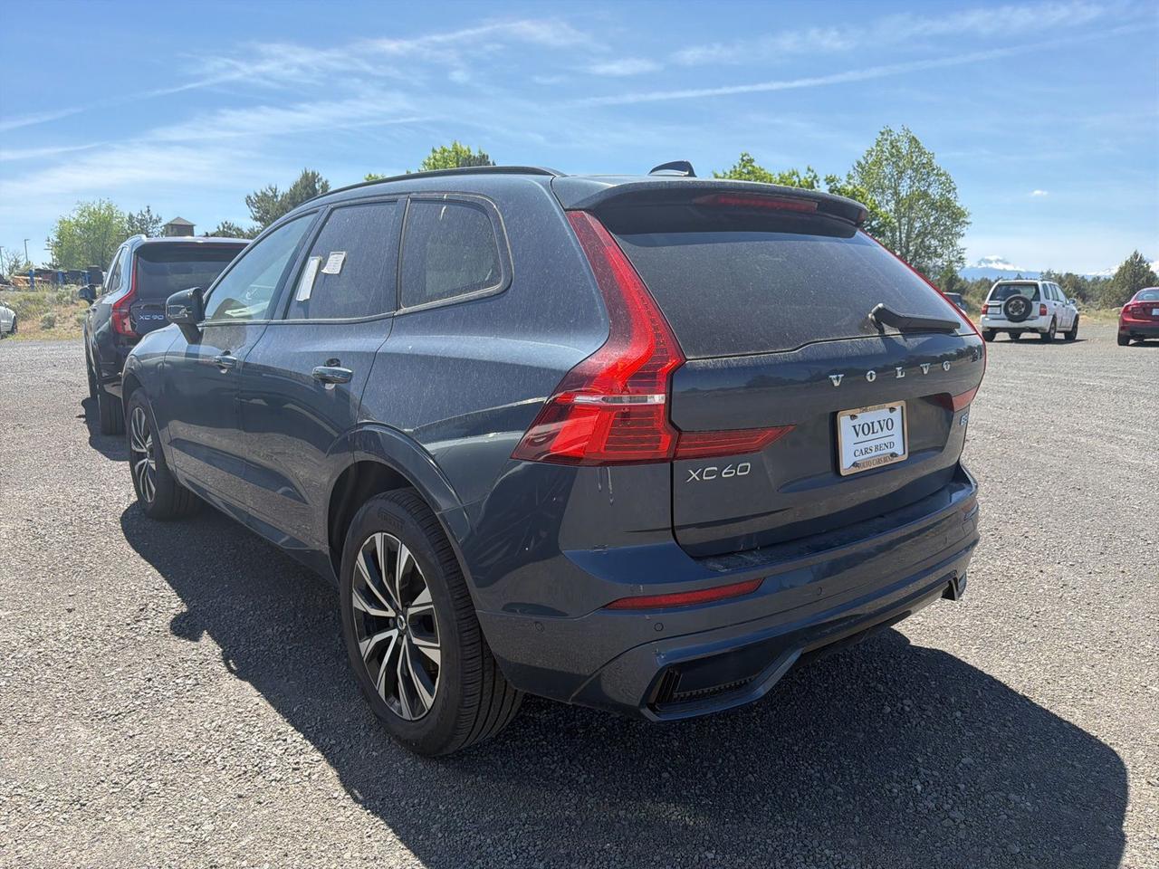 2025 Volvo XC60 B5 Plus Bend OR