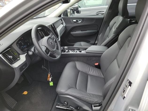 2025 Volvo XC60 B5 Plus Surround View Camera Adaptive Cruise Portland OR