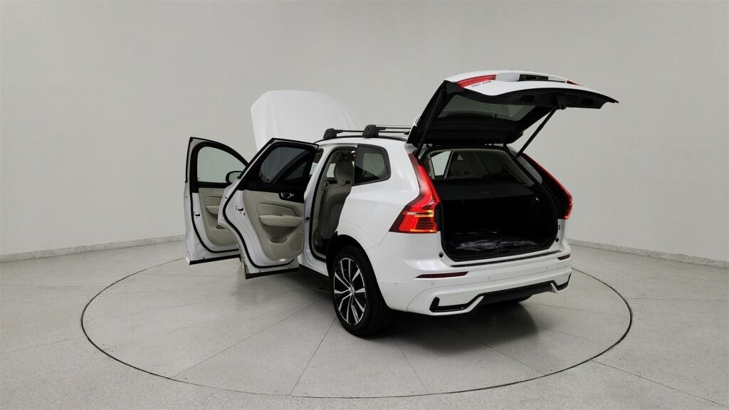 2025 Volvo XC60 B5 Plus Laurel MD