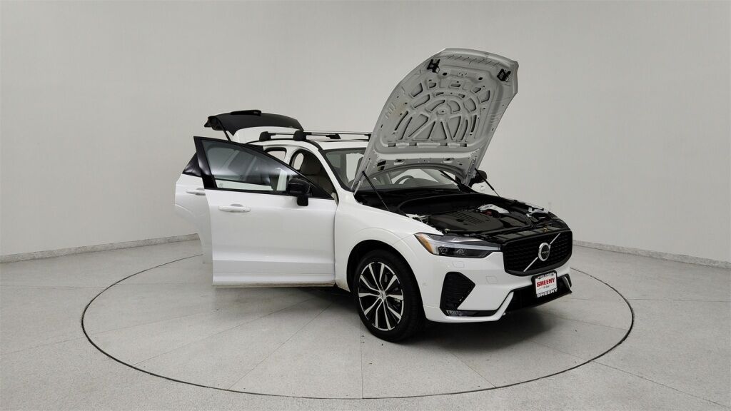 2025 Volvo XC60 B5 Plus Laurel MD
