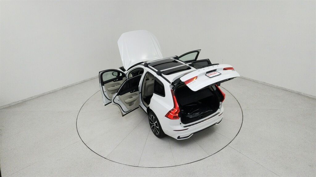 2025 Volvo XC60 B5 Plus Laurel MD