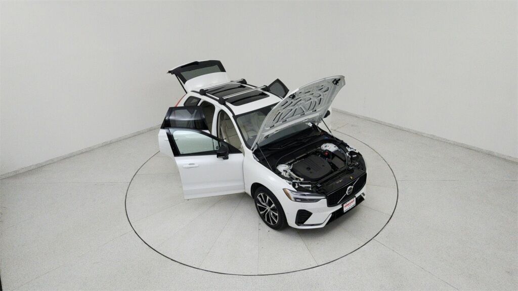 2025 Volvo XC60 B5 Plus Laurel MD