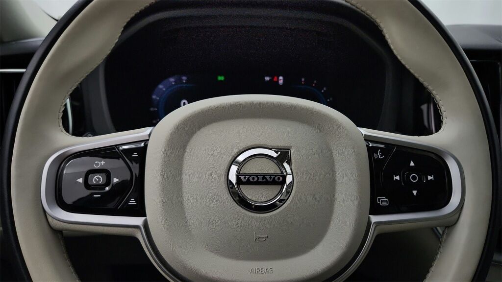 2025 Volvo XC60 B5 Plus Laurel MD