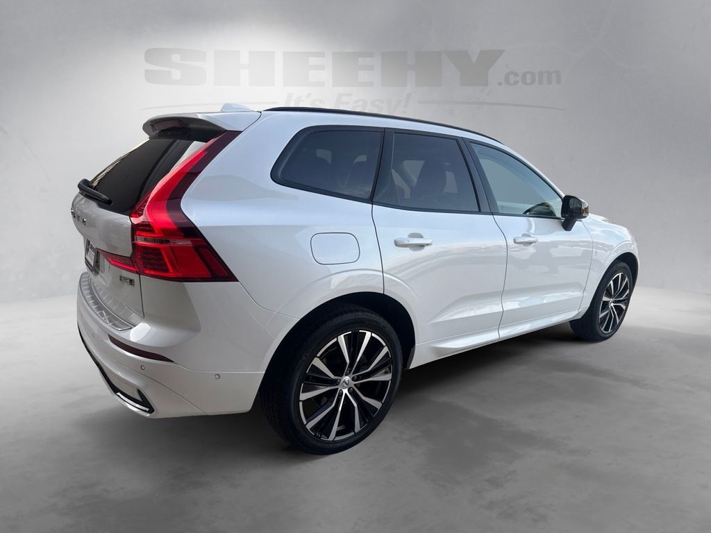 2025 Volvo XC60 B5 Plus Hunt Valley MD