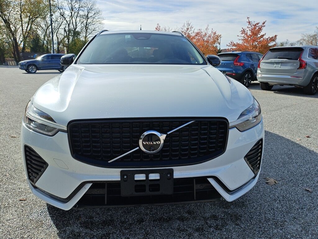 2025 Volvo XC60 B5 Plus Hunt Valley MD