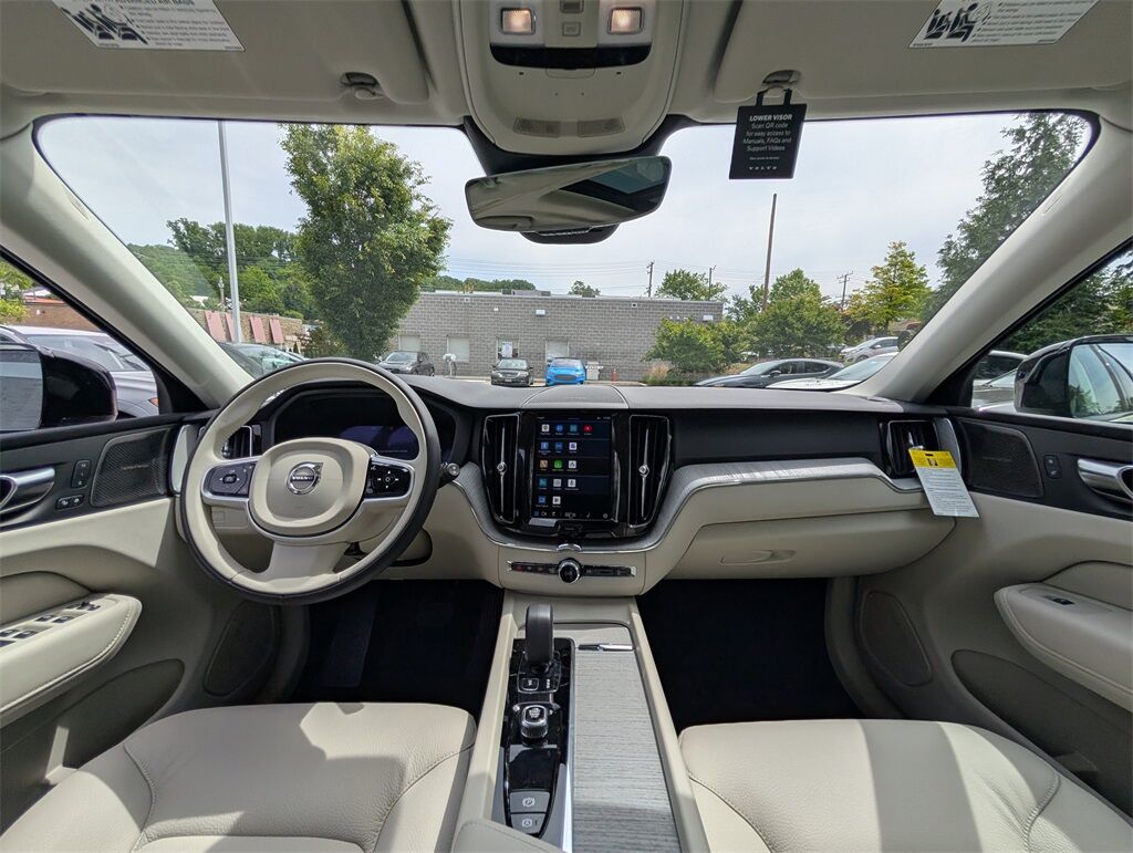 2025 Volvo XC60 B5 Plus Hunt Valley MD