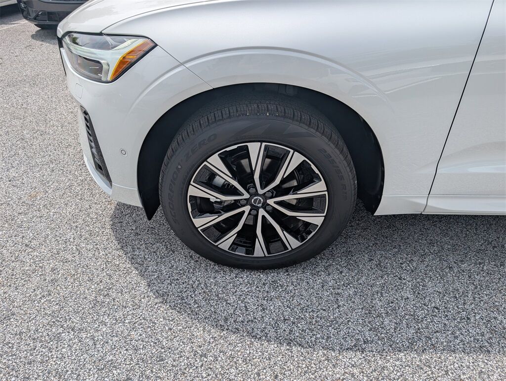 2025 Volvo XC60 B5 Plus Hunt Valley MD