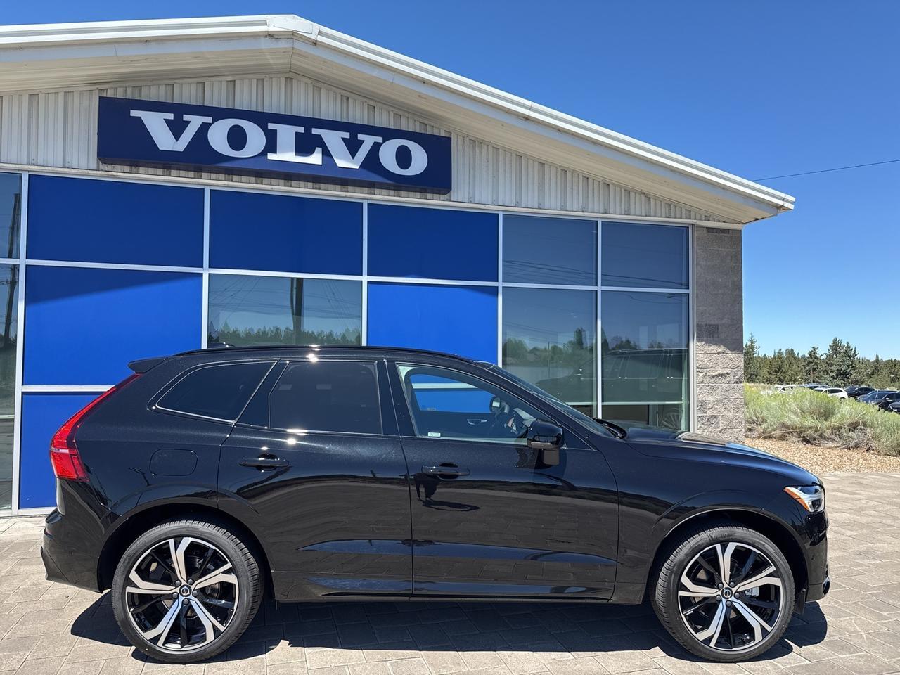 2025 Volvo XC60 B5 Ultra Bend OR