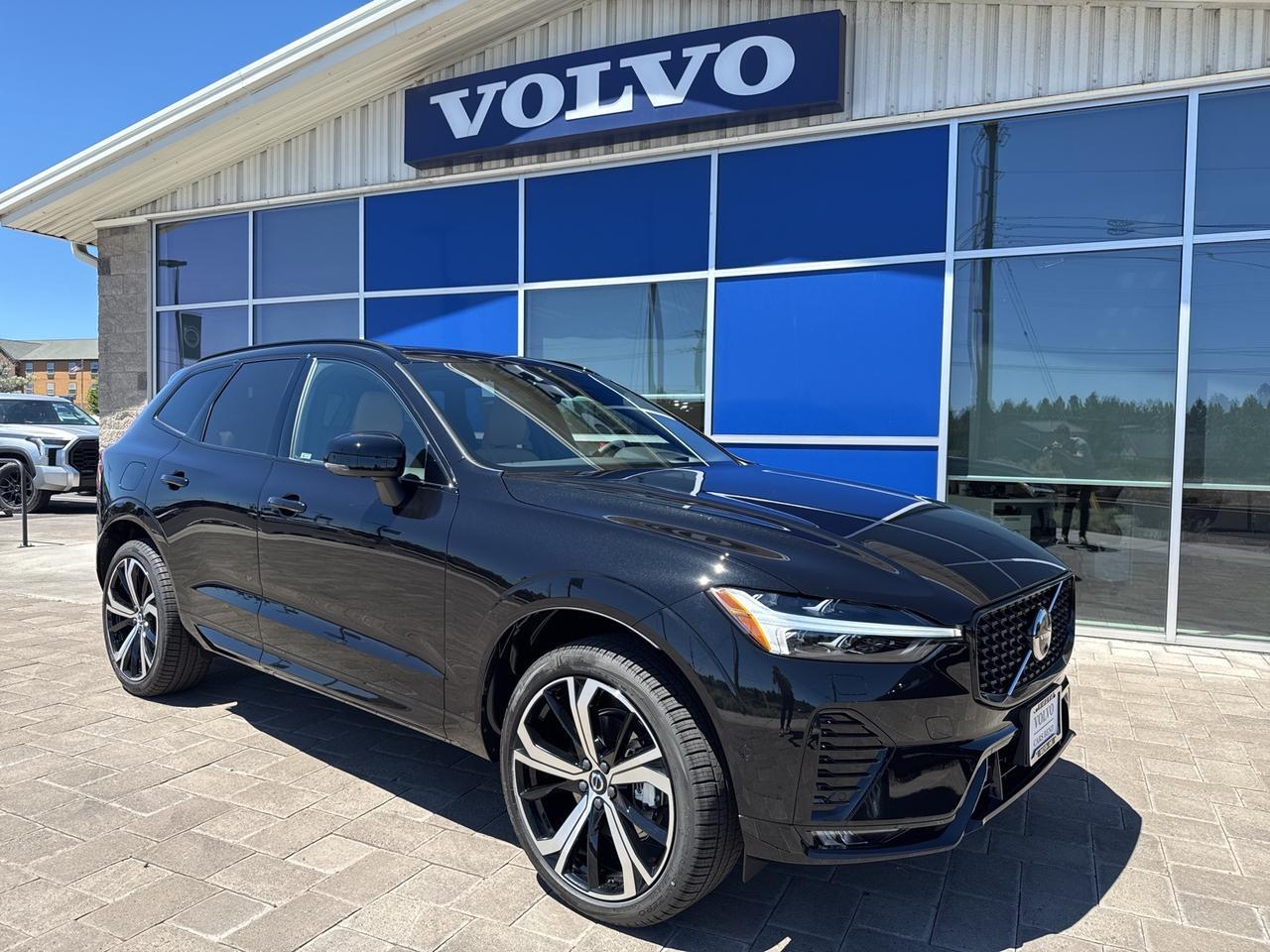 2025 Volvo XC60 B5 Ultra Bend OR