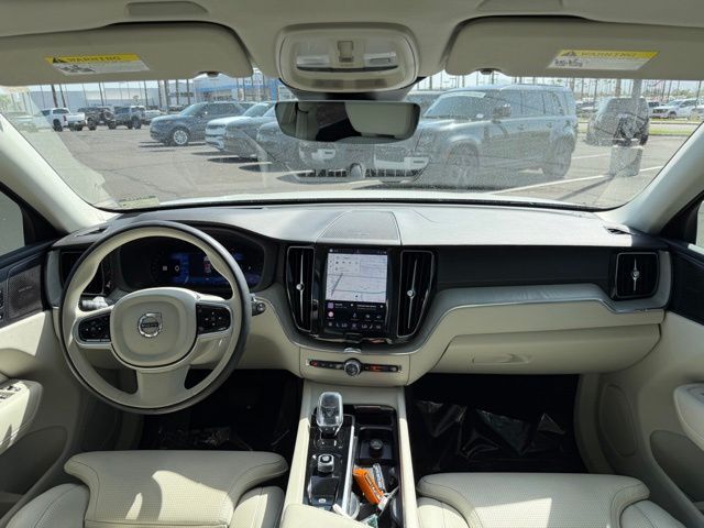 2025 Volvo XC60 B5 Ultra Tucson AZ