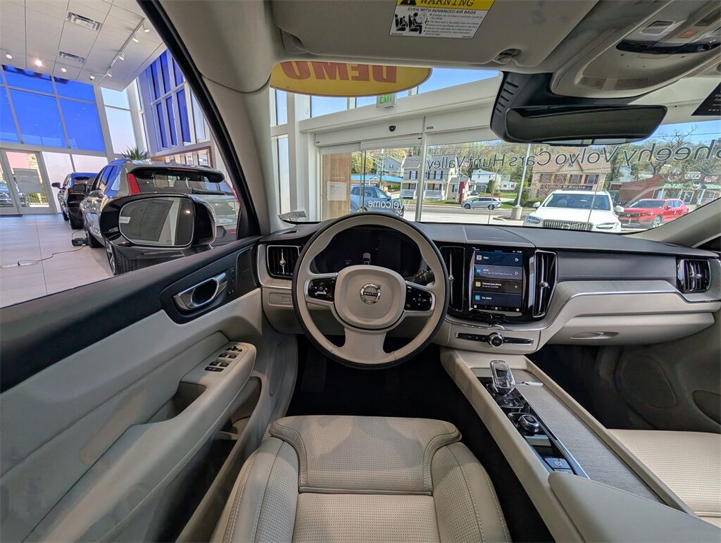 2025 Volvo XC60 B5 Ultra Hunt Valley MD