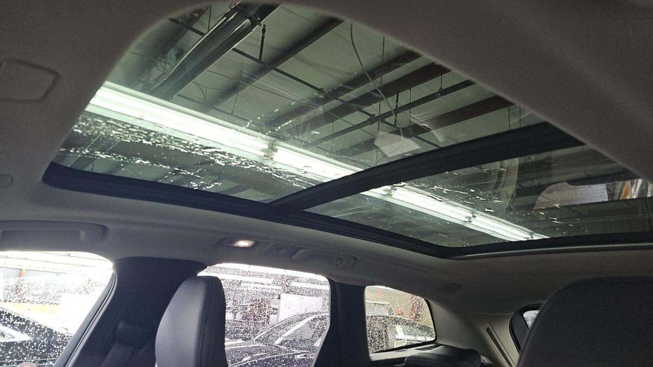 2025 Volvo XC60 P8 Twin Engine ULTIMATE w/Harman Kardon, Pilot Assist, 360 Cam, 4 Heated Se Portland OR