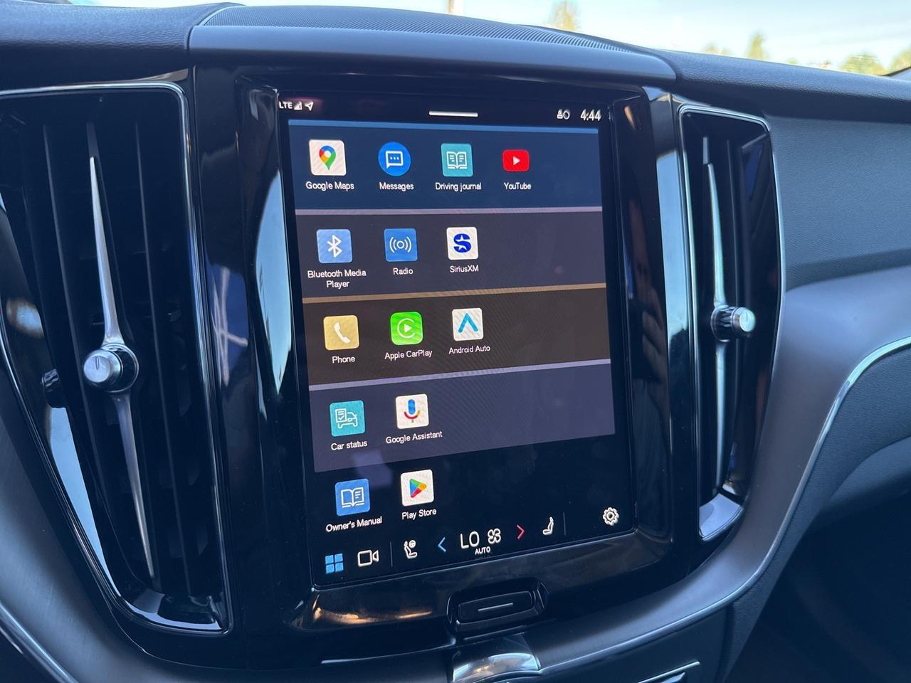 2025 Volvo XC60 Plug-In Hybrid T8 Core Bend OR