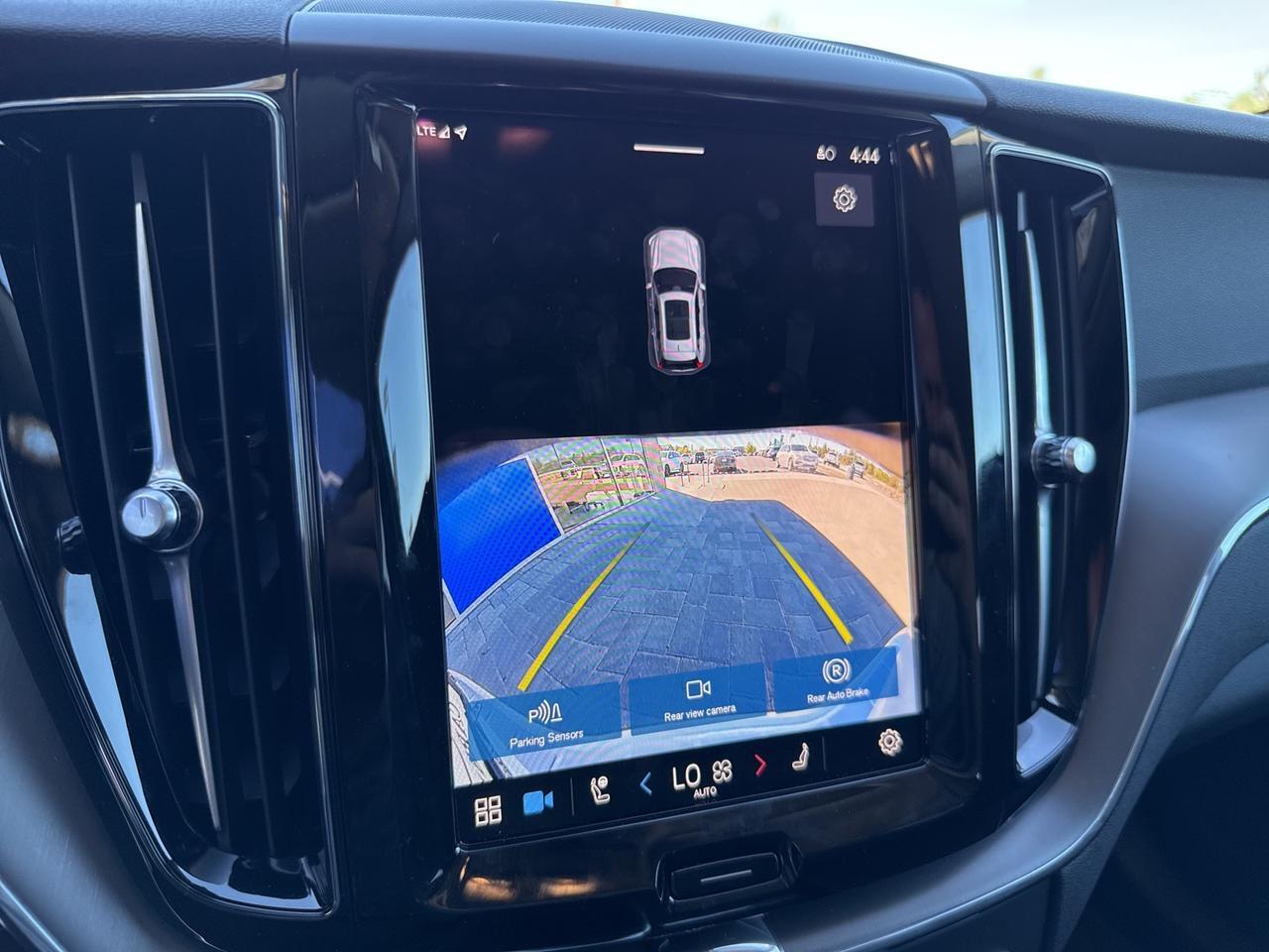 2025 Volvo XC60 Plug-In Hybrid T8 Core Bend OR