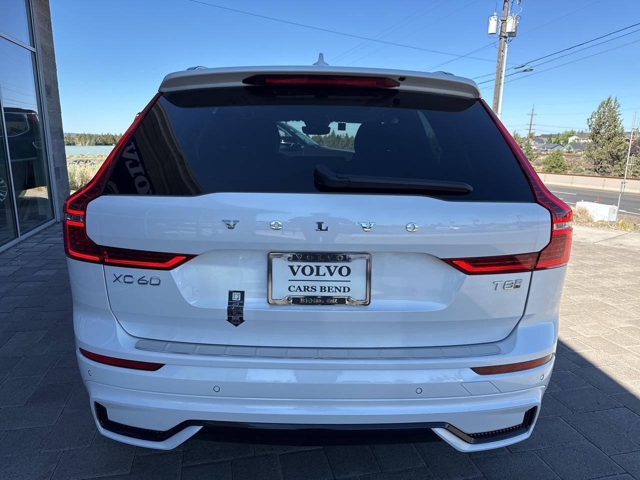 2025 Volvo XC60 Plug-In Hybrid T8 Core Bend OR