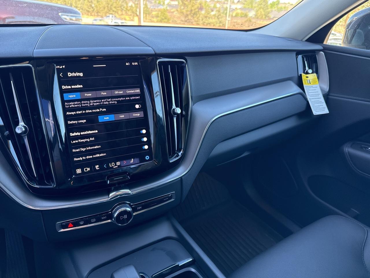 2025 Volvo XC60 Plug-In Hybrid T8 Core Bend OR
