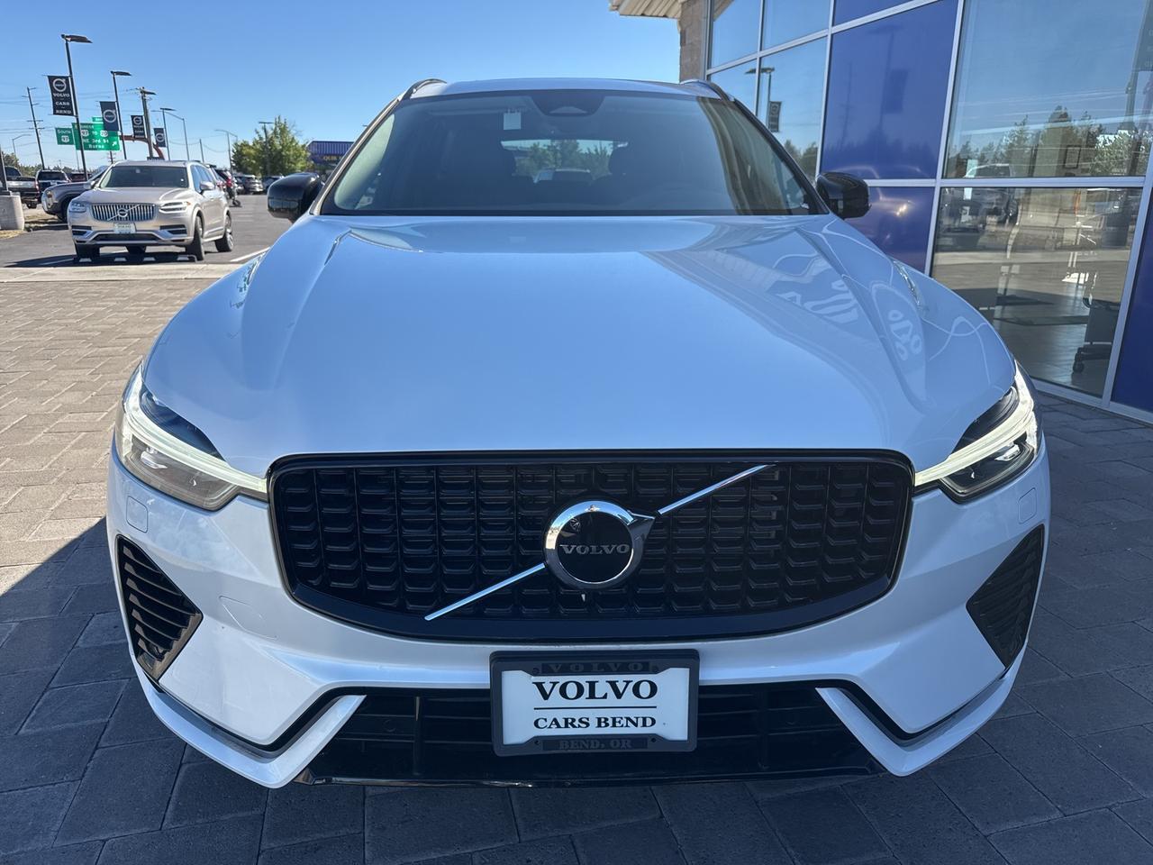 2025 Volvo XC60 Plug-In Hybrid T8 Core Bend OR
