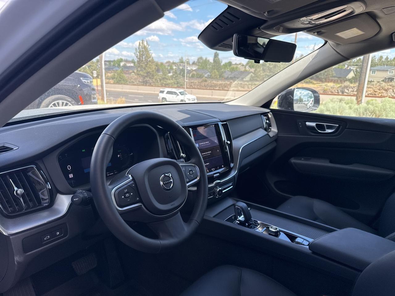 2025 Volvo XC60 Plug-In Hybrid T8 Core Bend OR