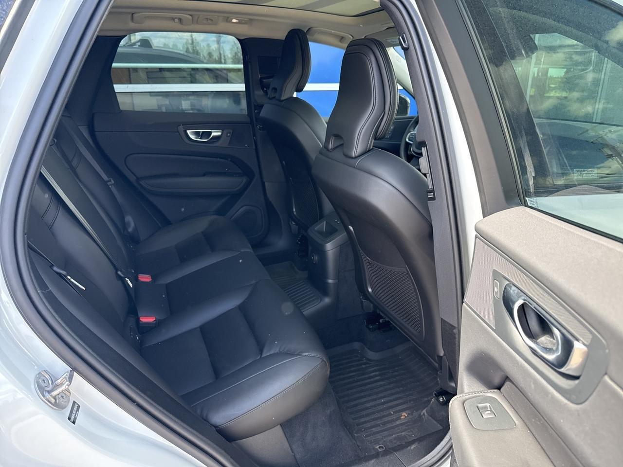 2025 Volvo XC60 Plug-In Hybrid T8 Core Bend OR