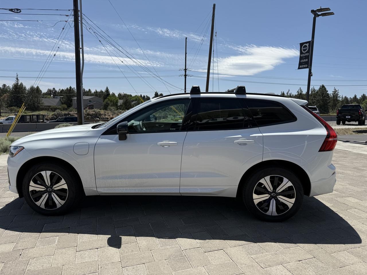 2025 Volvo XC60 Plug-In Hybrid T8 Core Bend OR