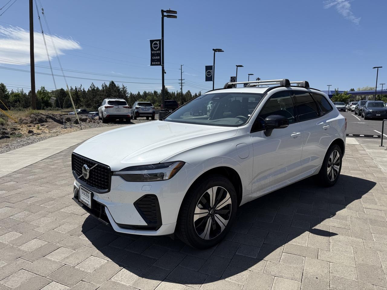 2025 Volvo XC60 Plug-In Hybrid T8 Core Bend OR