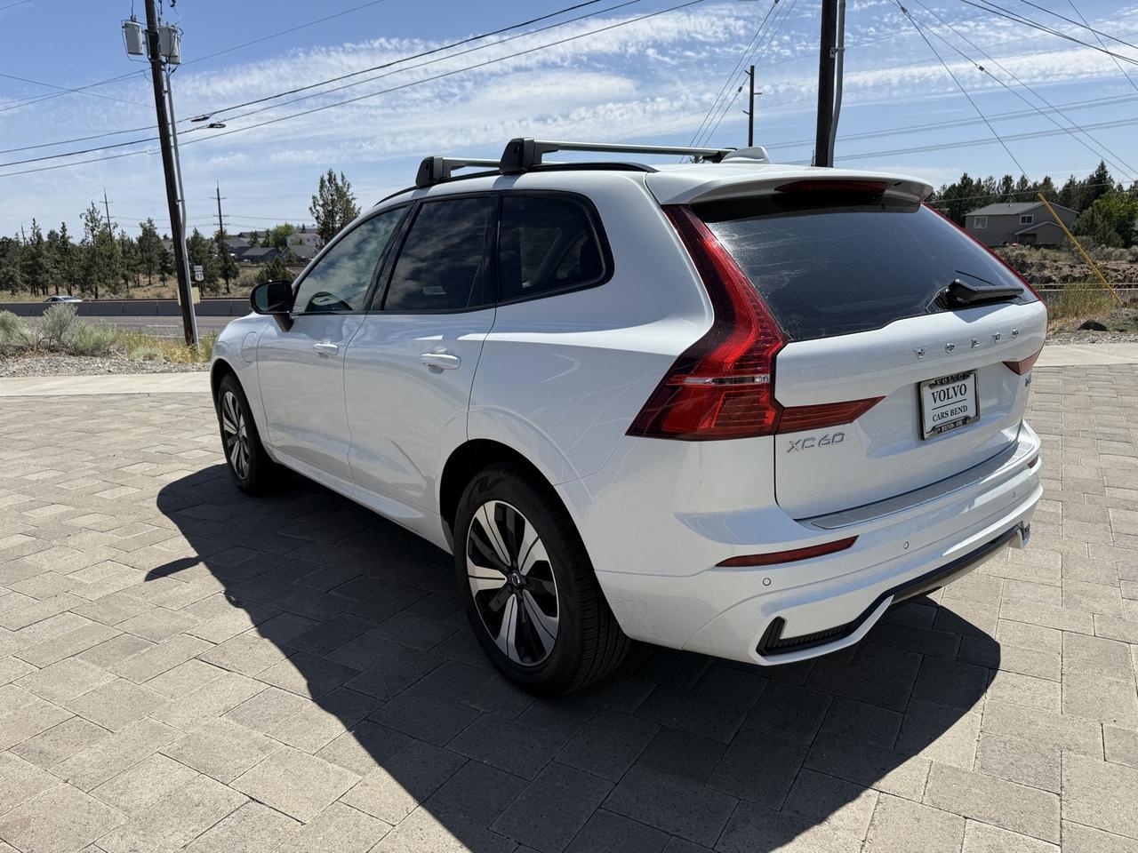 2025 Volvo XC60 Plug-In Hybrid T8 Core Bend OR