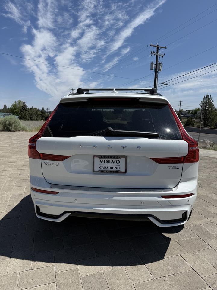 2025 Volvo XC60 Plug-In Hybrid T8 Core Bend OR