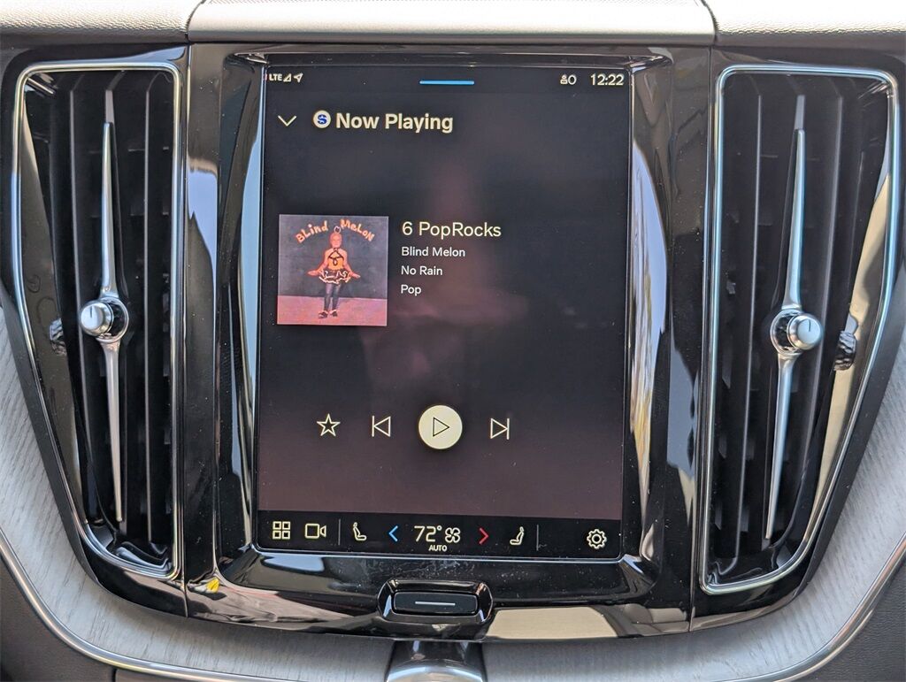 2025 Volvo XC60 Plug-In Hybrid T8 Plus Hunt Valley MD