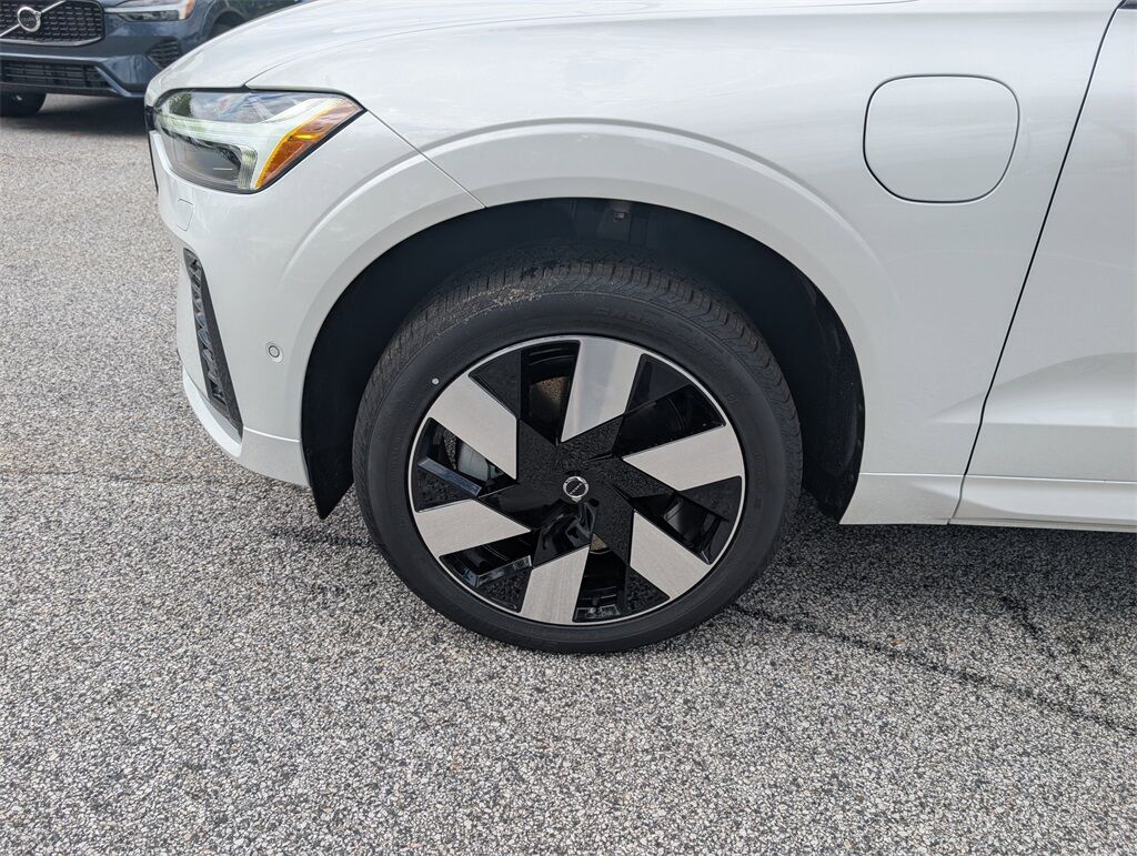 2025 Volvo XC60 Plug-In Hybrid T8 Plus Hunt Valley MD