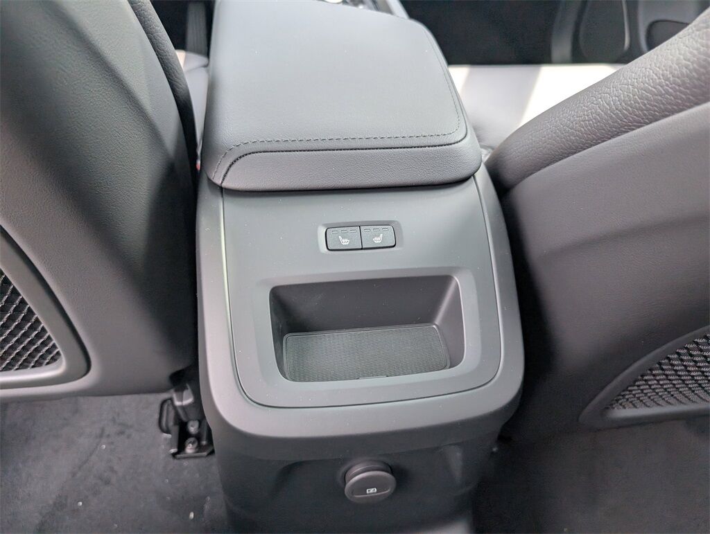 2025 Volvo XC60 Plug-In Hybrid T8 Plus Hunt Valley MD