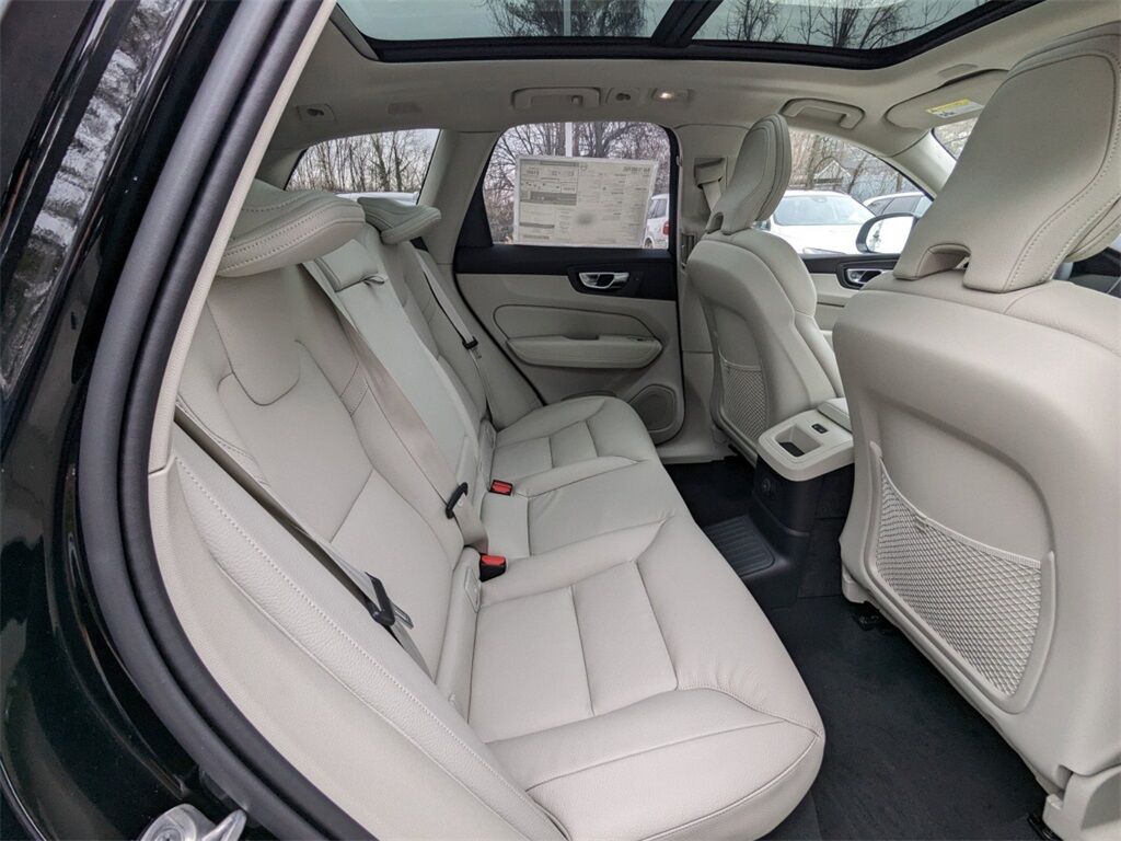 2025 Volvo XC60 Plug-In Hybrid T8 Plus Hunt Valley MD