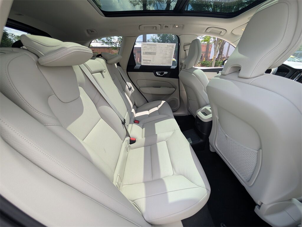 2025 Volvo XC60 Plug-In Hybrid T8 Plus Hunt Valley MD