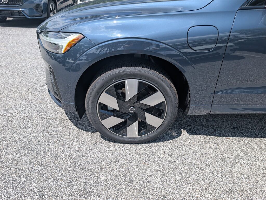 2025 Volvo XC60 Plug-In Hybrid T8 Plus Hunt Valley MD