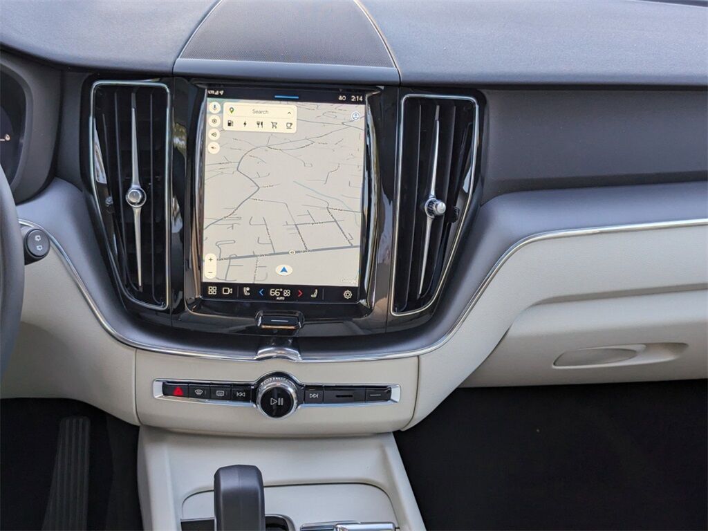 2025 Volvo XC60 Plug-In Hybrid T8 Plus Hunt Valley MD